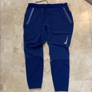 Nike Swift running pants- XL. NAVY